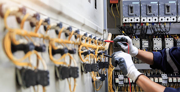 Professional Electrician technician working in Haverford College, PA